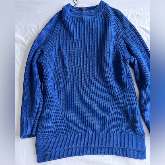 Blue sweater size xs - Picture 2 of 3